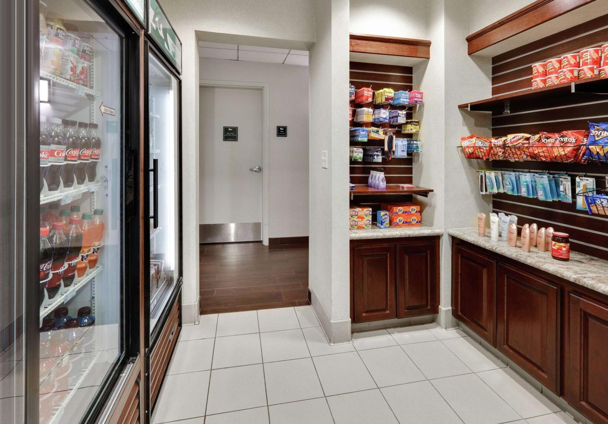 Homewood Suites By Hilton San Diego-Del Mar Bagian luar foto
