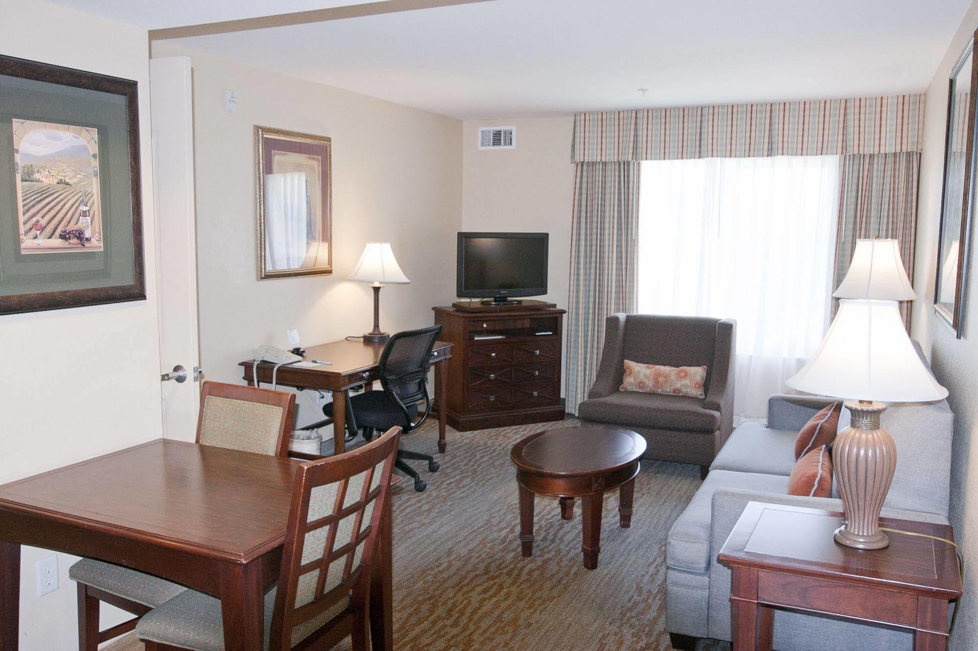 Homewood Suites By Hilton San Diego-Del Mar Bagian luar foto